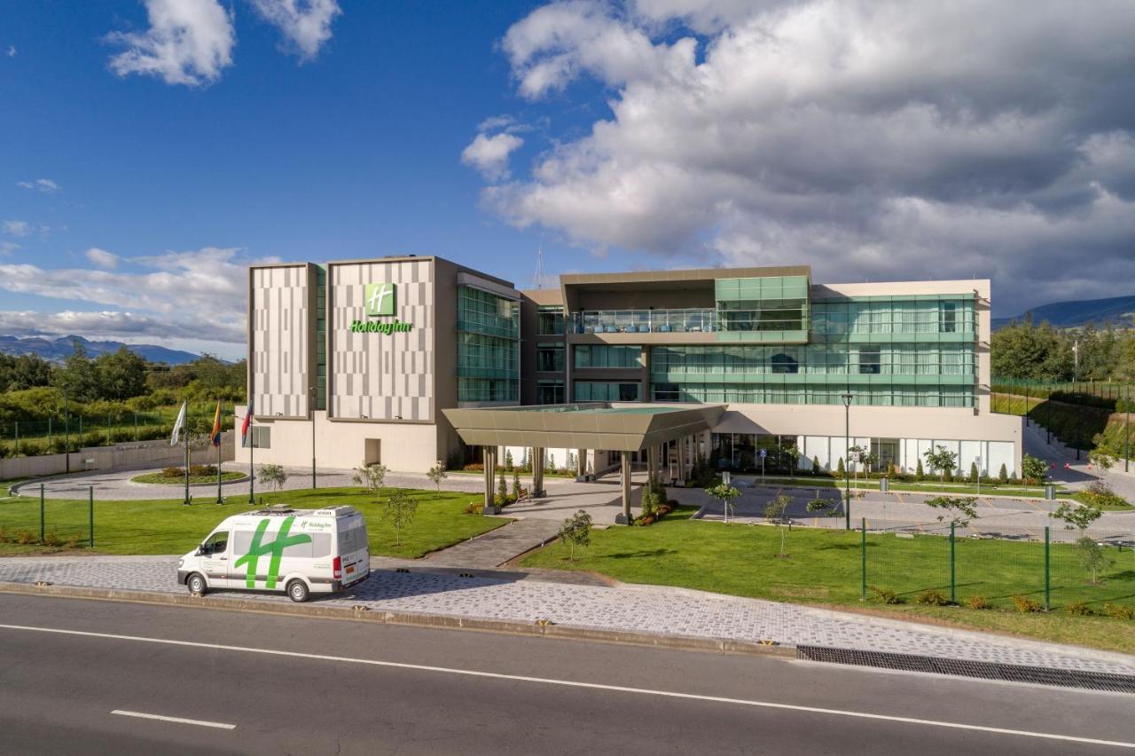 Holiday Inn - Quito Airport By Ihg Tababela Exteriör bild The new headquarters of the company in San Sebastián, Spain.