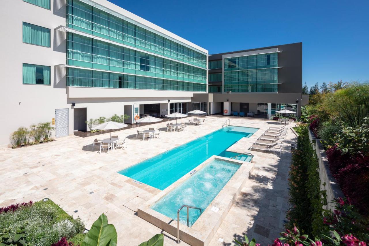 Holiday Inn - Quito Airport By Ihg Tababela Exteriör bild